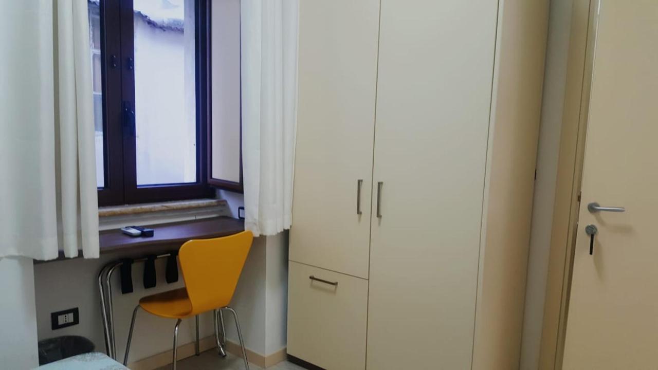 Alojamento de Acomodação e Pequeno-almoço Brezza Marina *